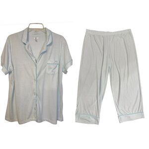 Secret Treasures Pajama Set Sz. XL Short Sleeve Top Capri Pants Sleep Set